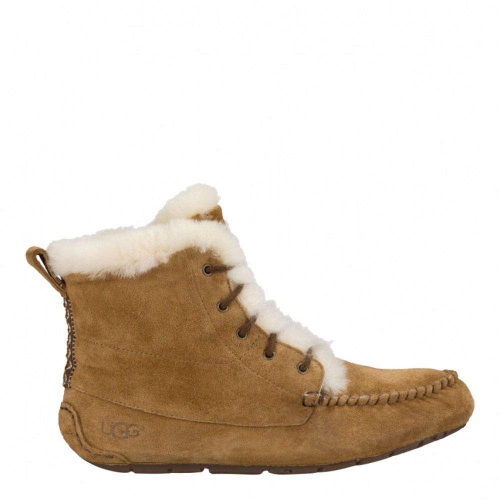 UGG Women's Chickaree Moccasin Boots - Chestnut